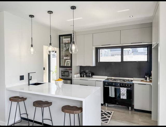 4 BEDROOM HOUSE FOR SALE IN FOUNTAINBROOK ESTATE
